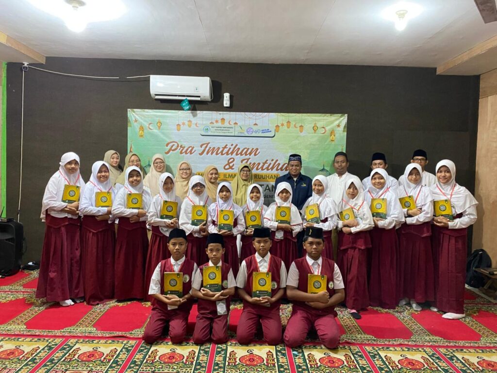 Lantunan Al-Qur’an Warnai Imtihan IWR SDIT Tahfidz Bintangku